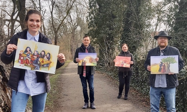 Wollen gemeinsam für einen geschmückten Wall an Ostern sorgen (v.l.): Isabel Lubojanski vom Familienzentrum, Thomas Holzborn vom Dekanat Untereichsfeld sowie Elvira Werner und Fredrik Roth aus dem Emmaus. | Foto: Laura Schreier / Emmaus