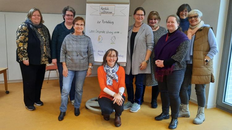 Teilnehmende der Fortbildung für Freiwilligenbeauftragen der Göttinger Pflegeheime mit Maria Weiss (4.v.l.). | Foto: Andrea Eimler