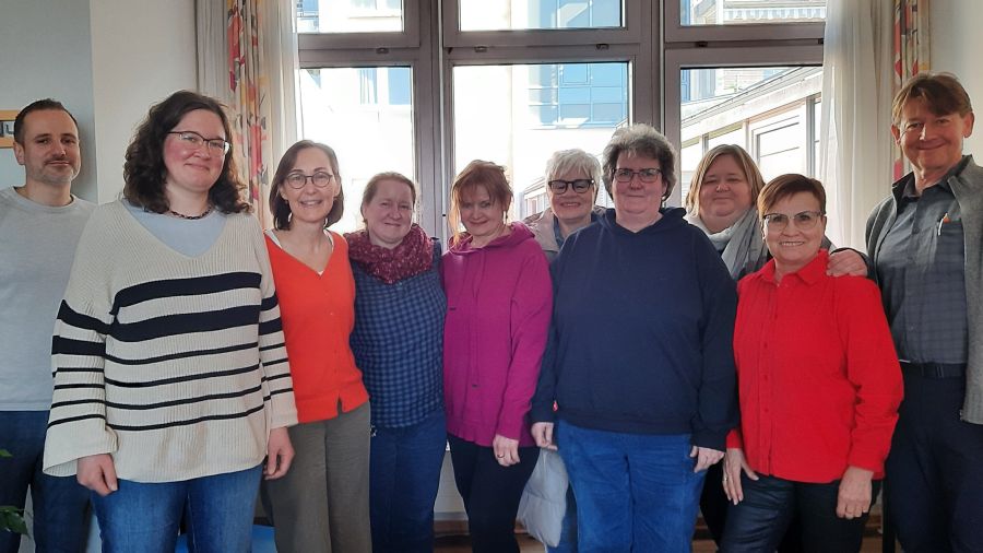 Das Foto zeigt ein Gruppenbild.