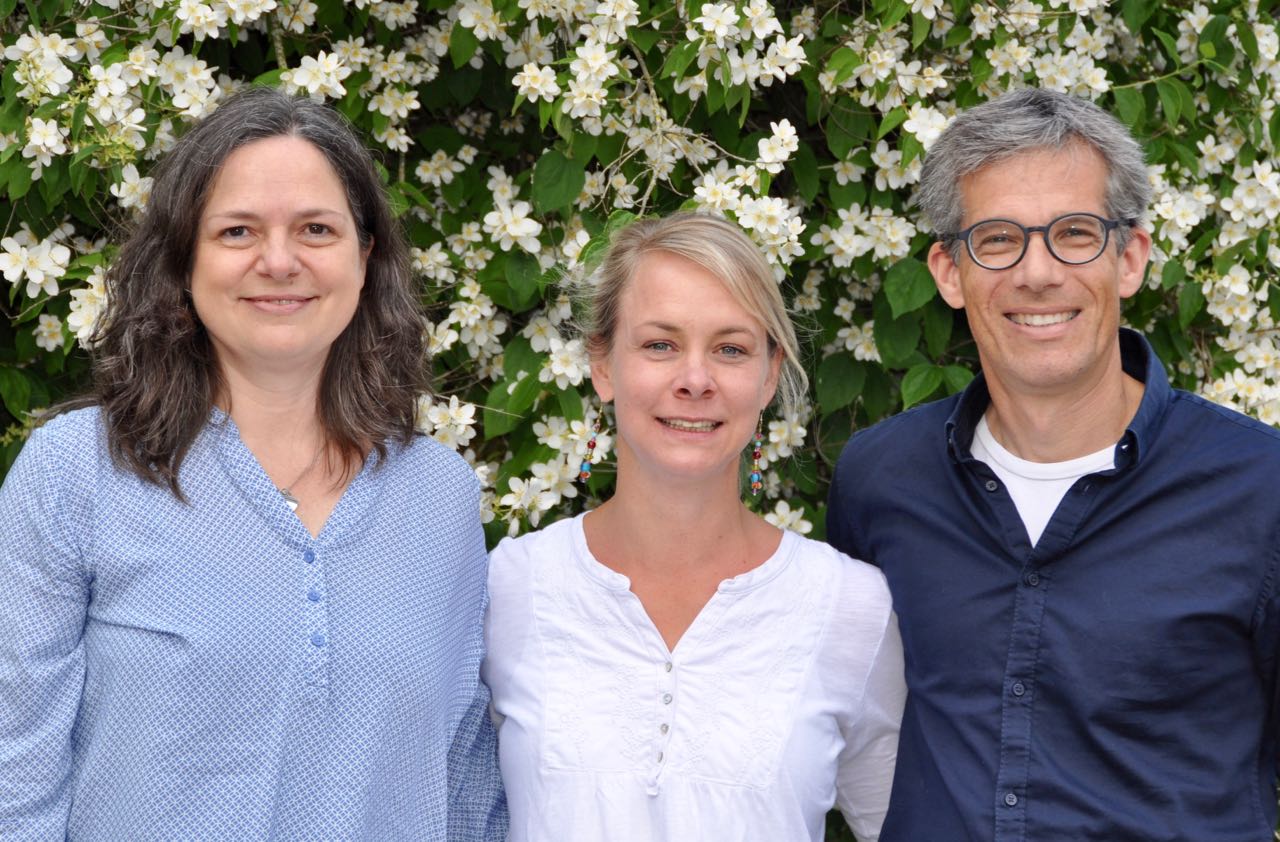 Ihr Sprachberatungsteam in Göttingen: Dorothee Geßner (Logopädin), Linda Küllmer (Logopädin) und Michael Gießelmann (Sprachheilpädagoge). | Foto: Caritas