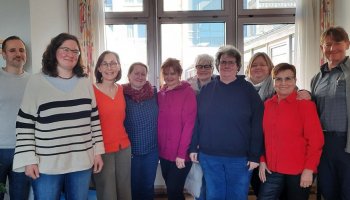 Das Foto zeigt ein Gruppenbild.